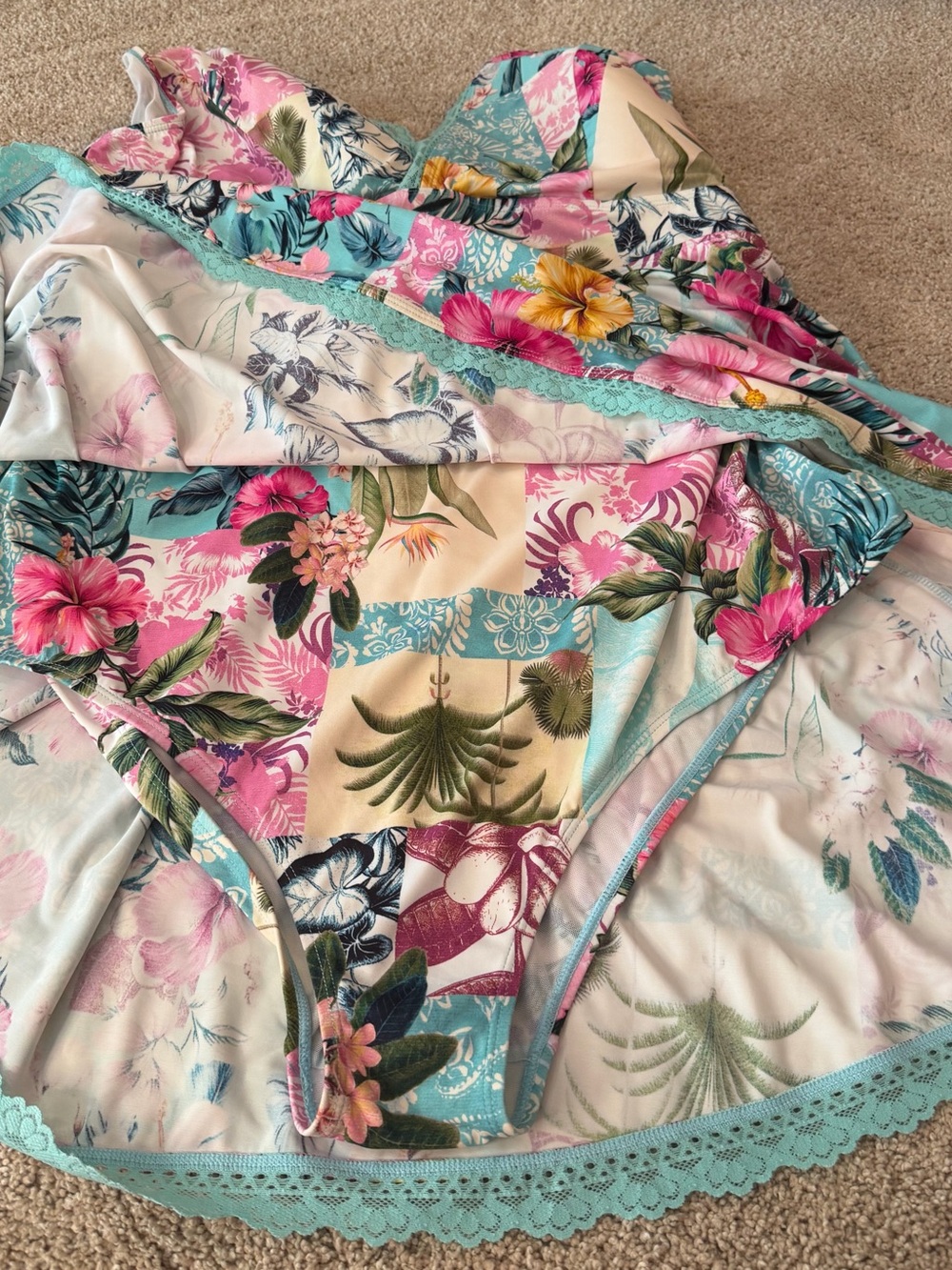Torrid Floral One-Piece Swimsuit Dress in Aqua, Pink & Cream size 5 - Picture 10 of 13